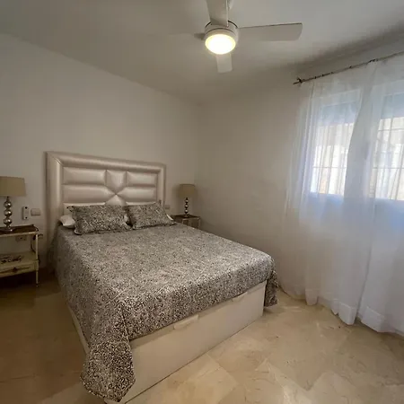 Torrequebrada Golf Parking Piscina Gym Air C Andra Apartment Benalmadena